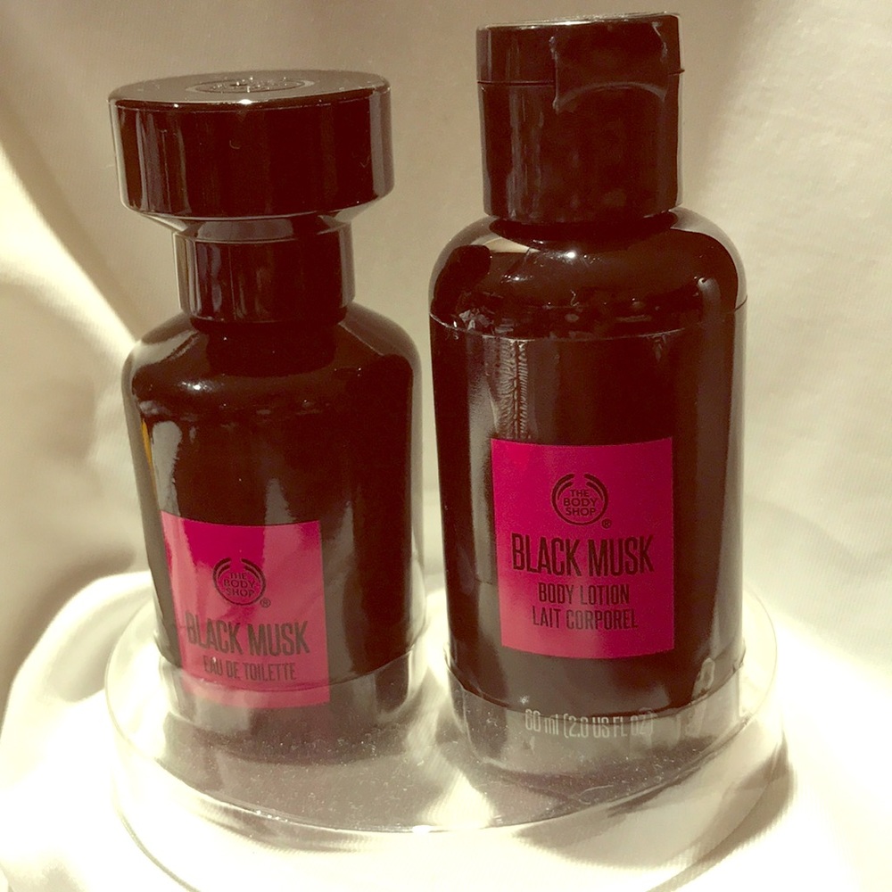 The body shop black musk gift set